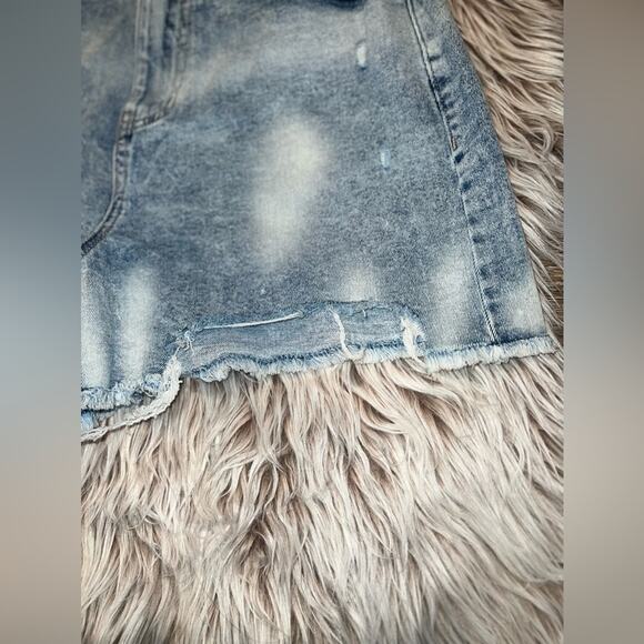 SO women’s high rise boyfriend midi jeans shorts - Picture 2 of 9